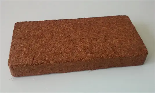compressed coconut coir brick for gardening soil amendment - coconut coir bricks